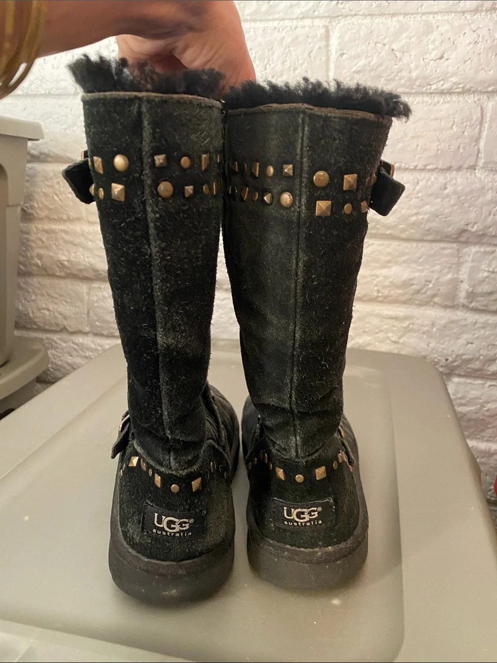 🖤 Rare Vintage Sheep Skin UGGS Black Suede Studded with Buckles